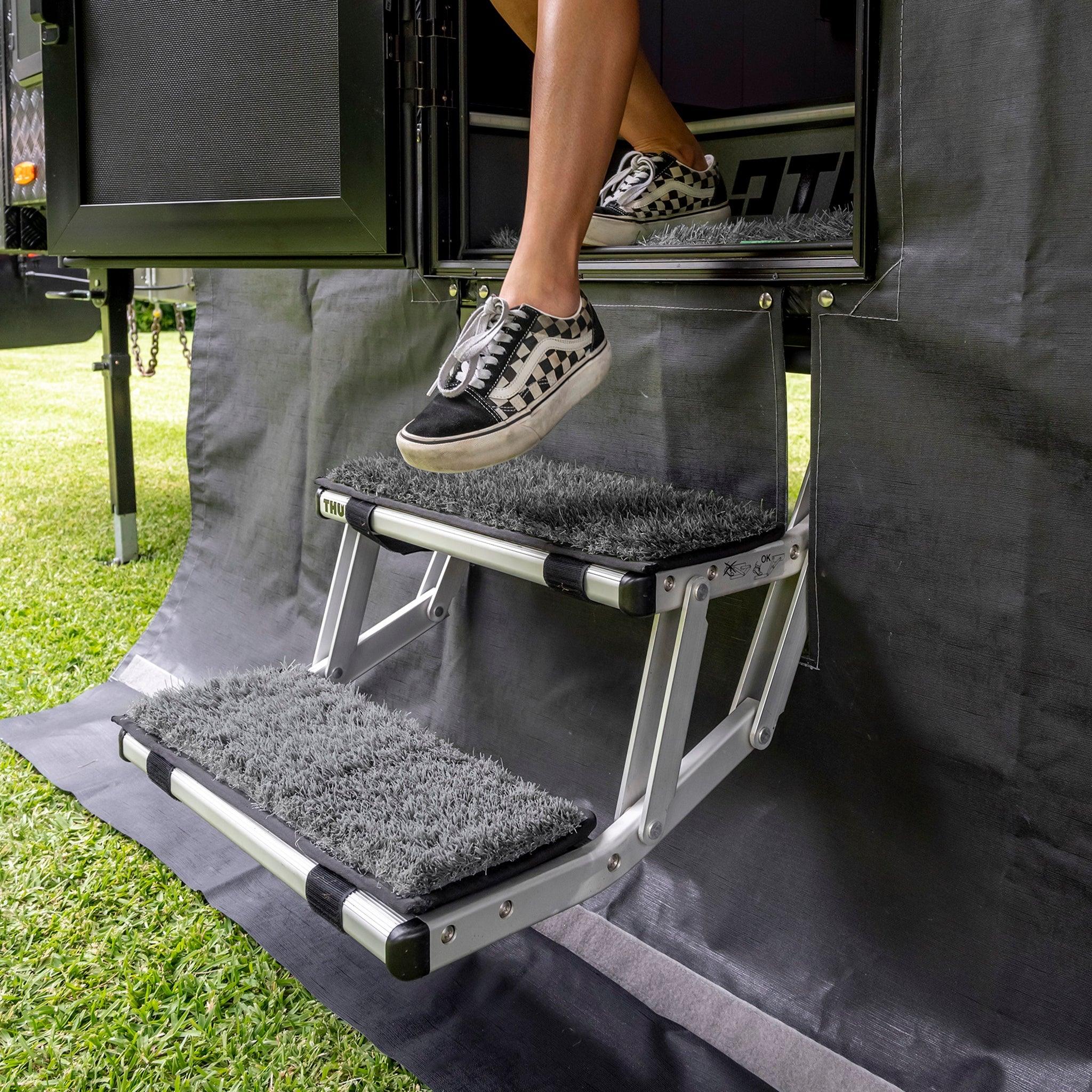 XT Mat Grey - Pull-Out Step - Xtend Outdoors
